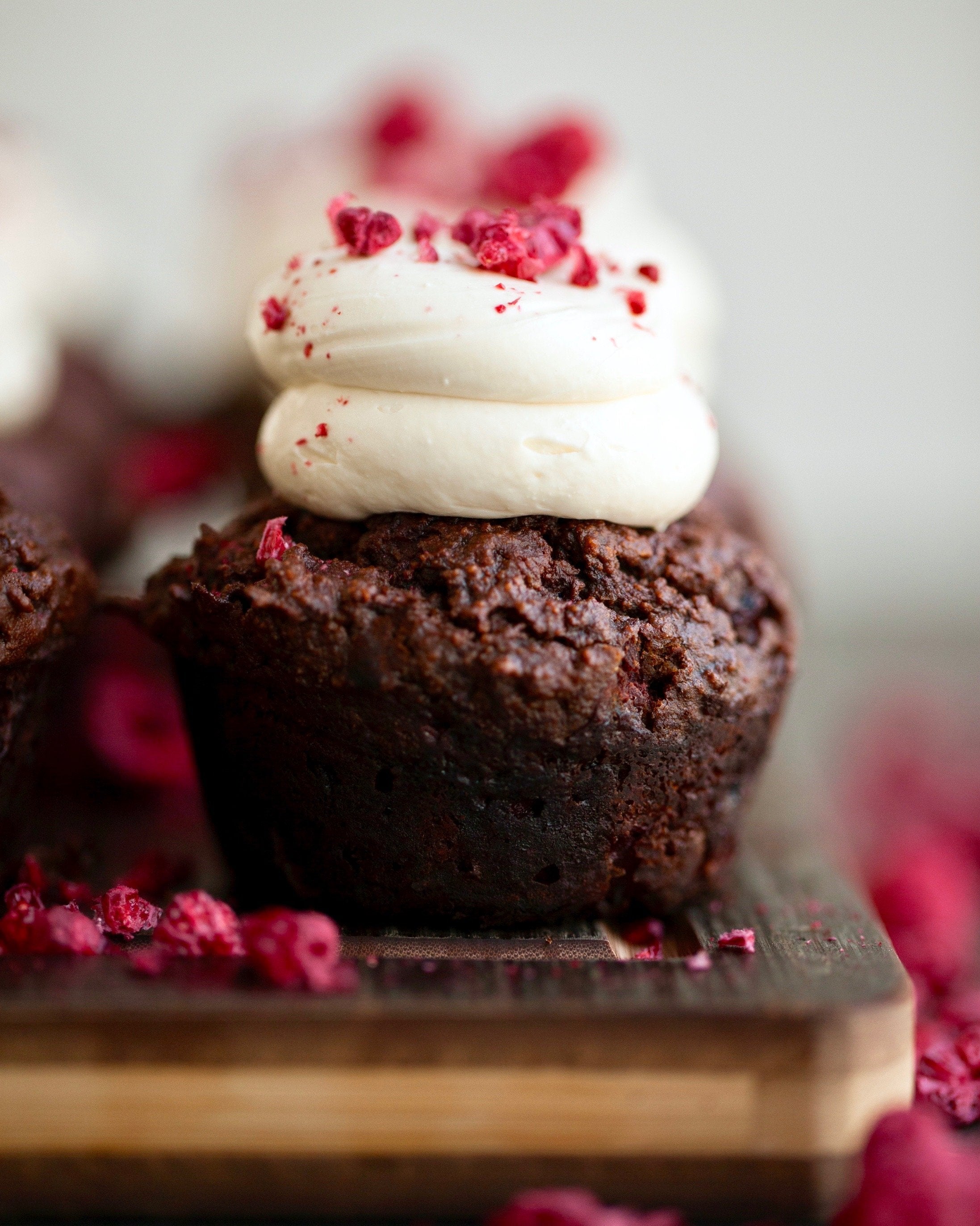 Healthy Gluten-Free Red Velvet Cupcakes Recipe – The Healthy Chef