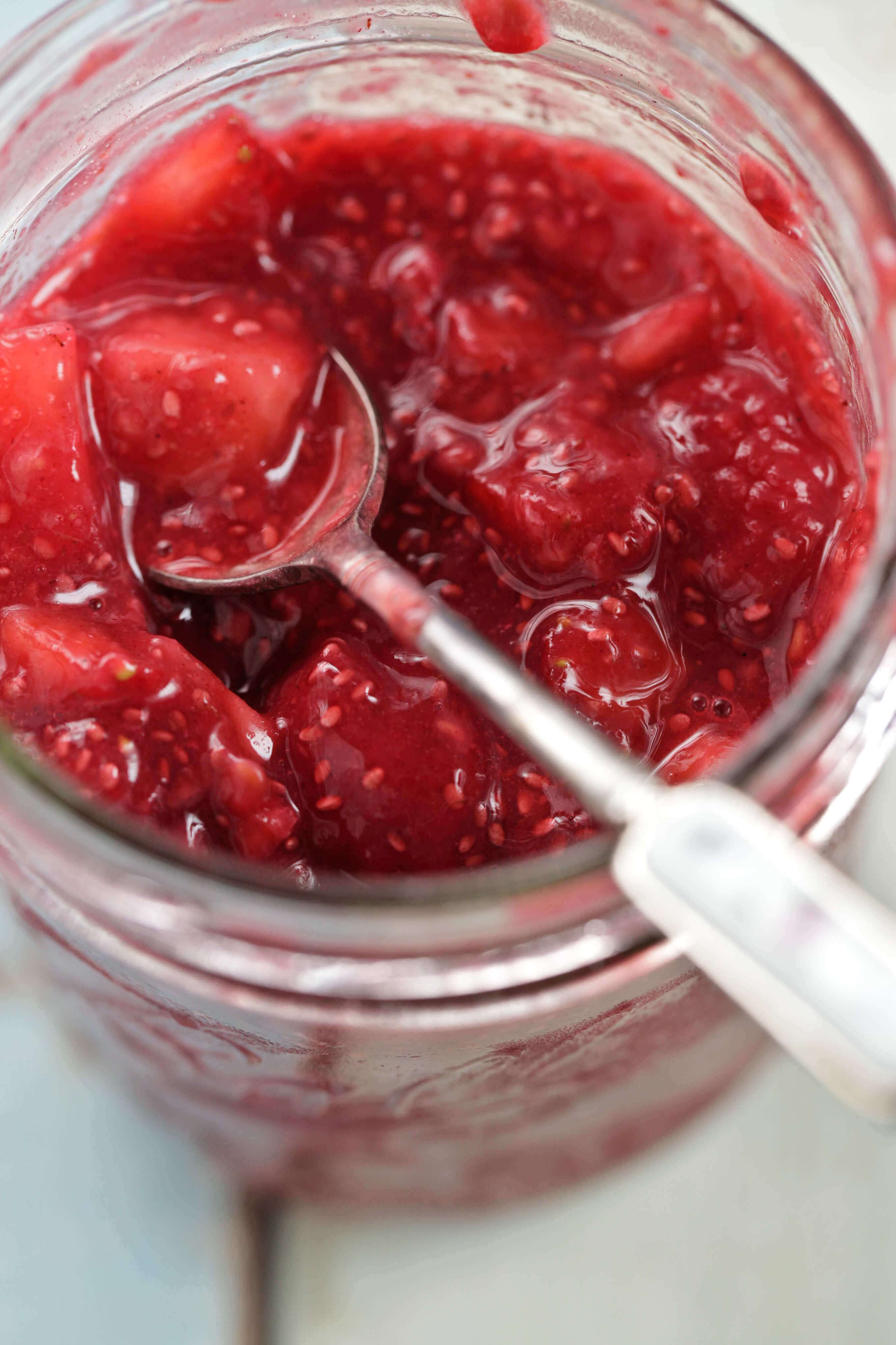 Smashed Berry and Vanilla Jam Recipe – The Healthy Chef