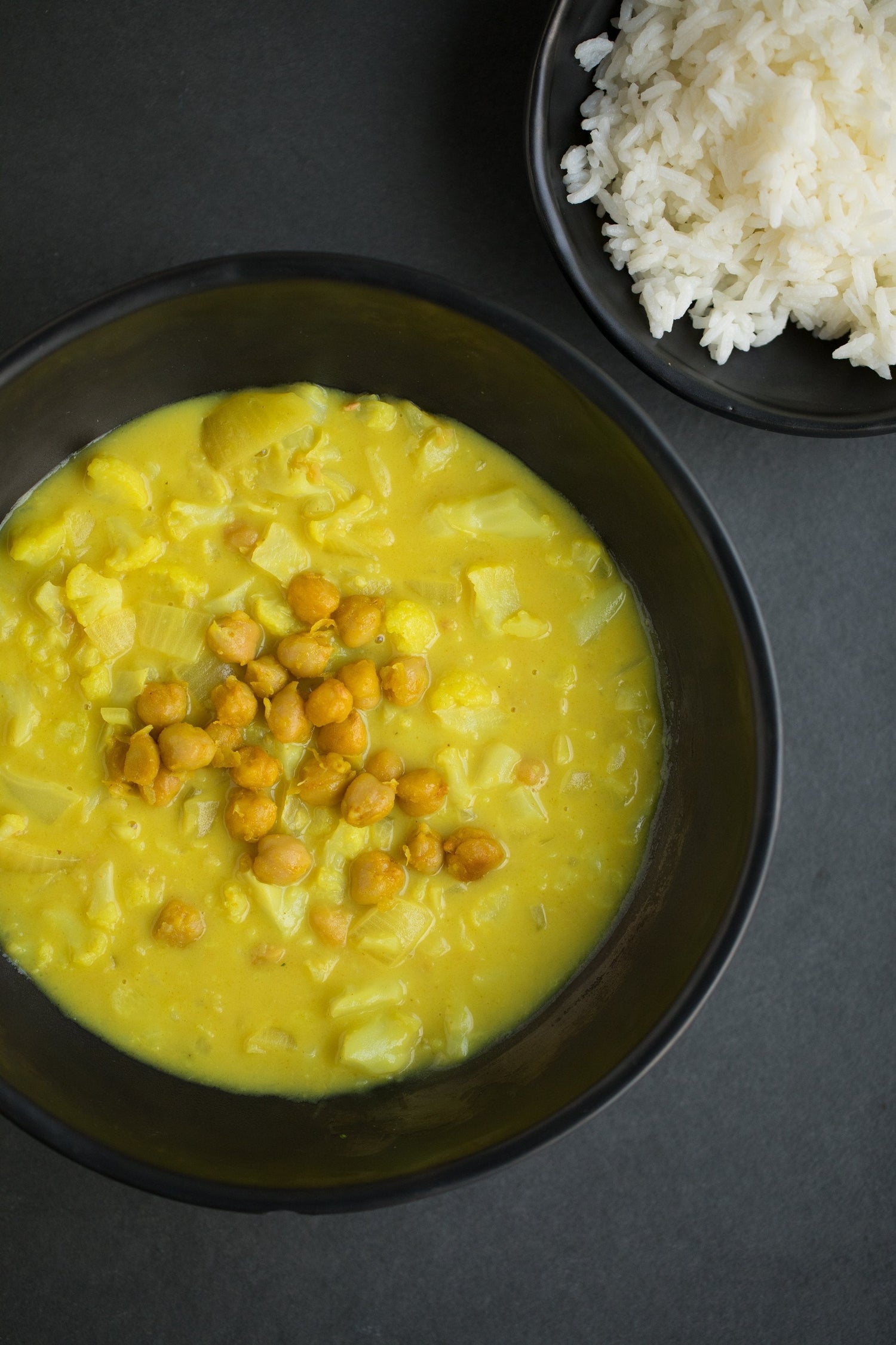 Immune Boosting Cauliflower + Turmeric Soup