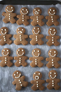 Healthy Spelt Gingerbread Men