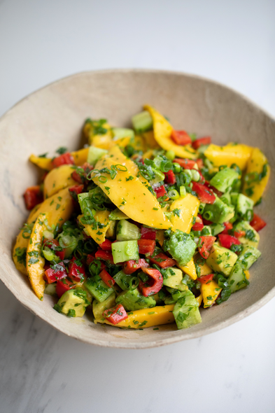 MANGO SUMMER SALAD