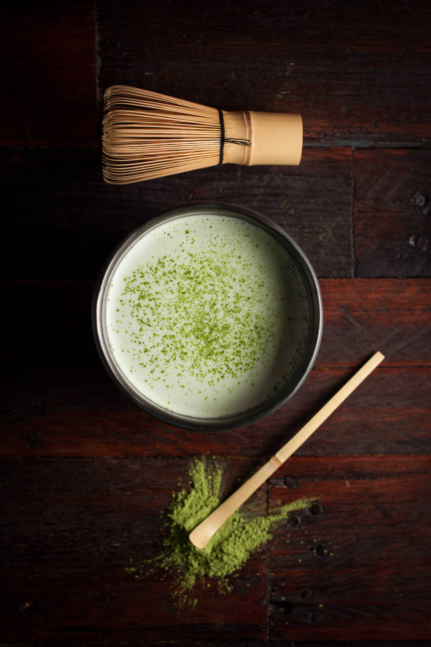 Beauty-Boosting Matcha Collagen Latte