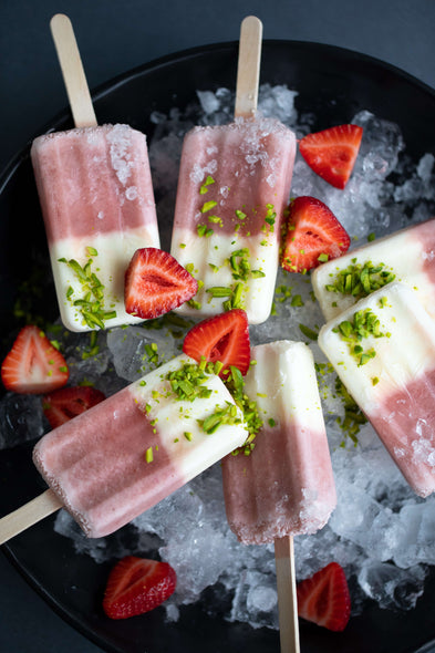 STRAWBERRIES + CREAM ICY POPS