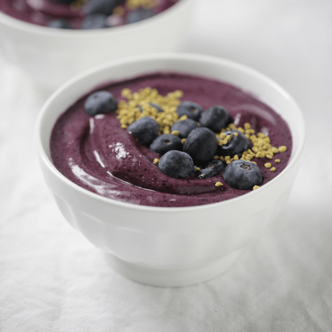 Superfood Berry Smoothie Bowl
